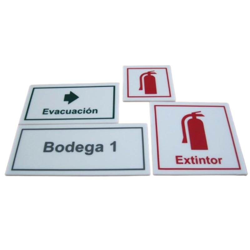 CARTELES DE ACRÍLICO